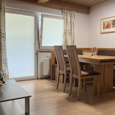 Haus Hofer 公寓