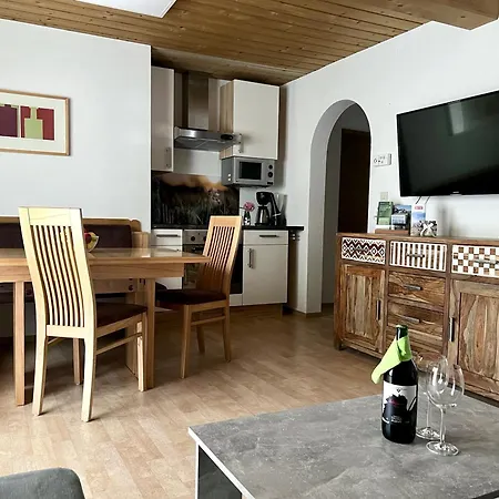 Haus Hofer Διαμέρισμα *